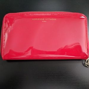 RED WALLET